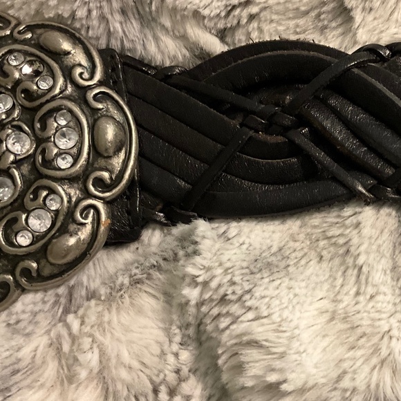 VINTAGE LEATHER WOMENS BELT, ,With STERLING  SILVER ORNATE BUCKLE - Picture 5 of 9